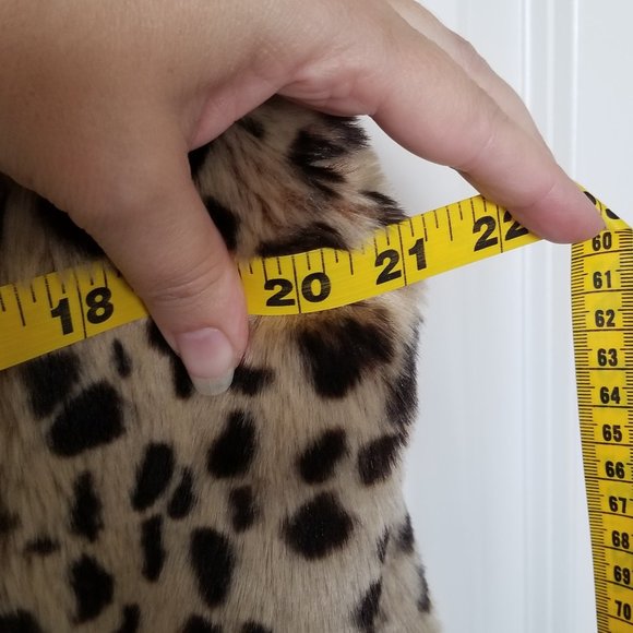 EUC CAbi Josephine Leopard Fur Coat Size Medium - Picture 7 of 7